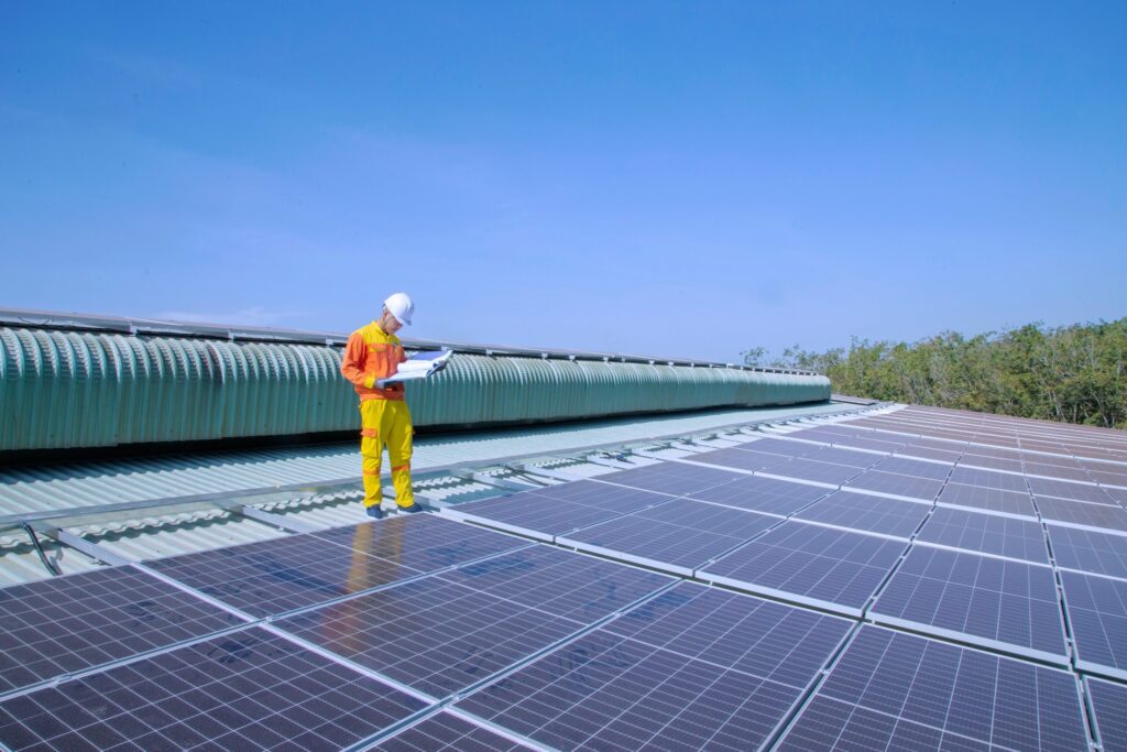 Calculando la energía efectiva de un panel solar: Todo lo que debes saber