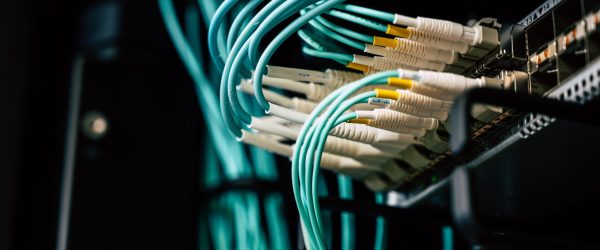 Opción de Internet por cable coaxial comparador de compañías de telecomunicaciones